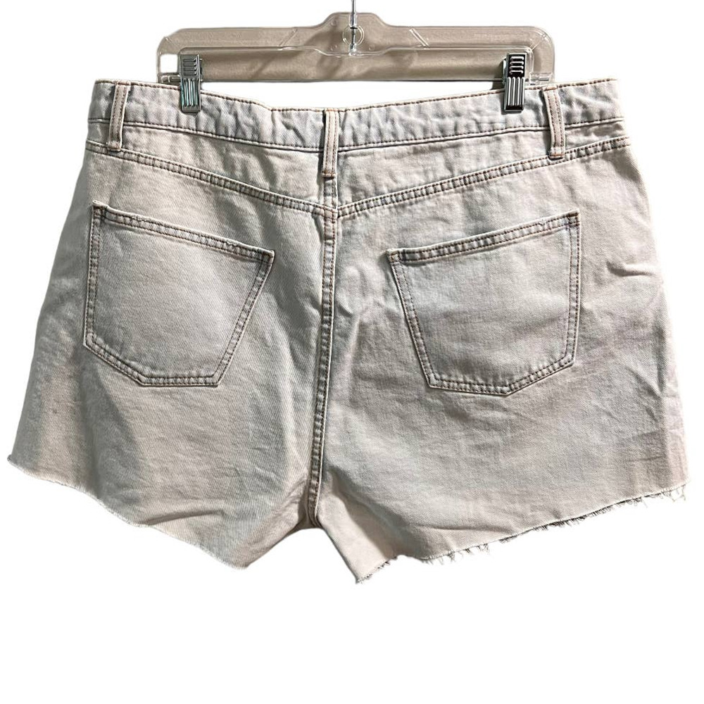 Wild Fable High Rise Cut Off Jean Shorts Crochet Front size 18 - Picture 9 of 11